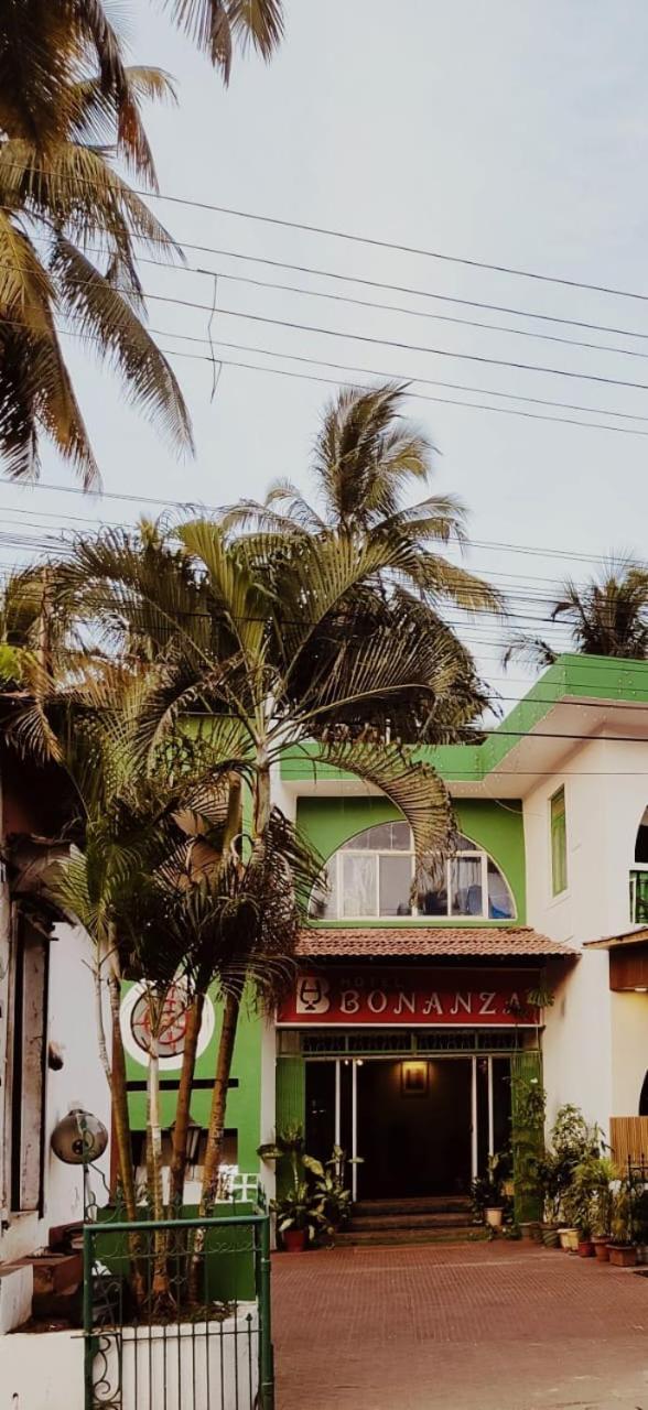 Hotel Bonanza Baga Exterior photo